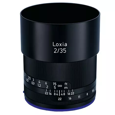 Loxia 2/35 ソニー用