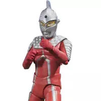 買取】S.H.フィギュアーツ ウルトラセブン 約150mm PVC&ABS製 塗装済み